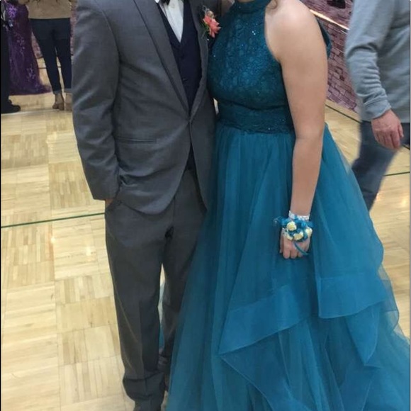 Two piece prom dress - Picture 2 of 3